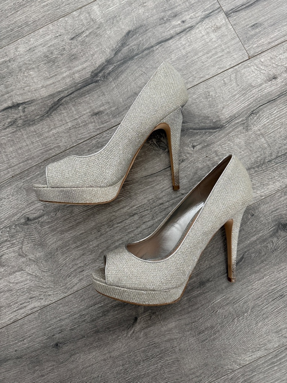 Aldo Silver Raeann Heels - Picture 4 of 4